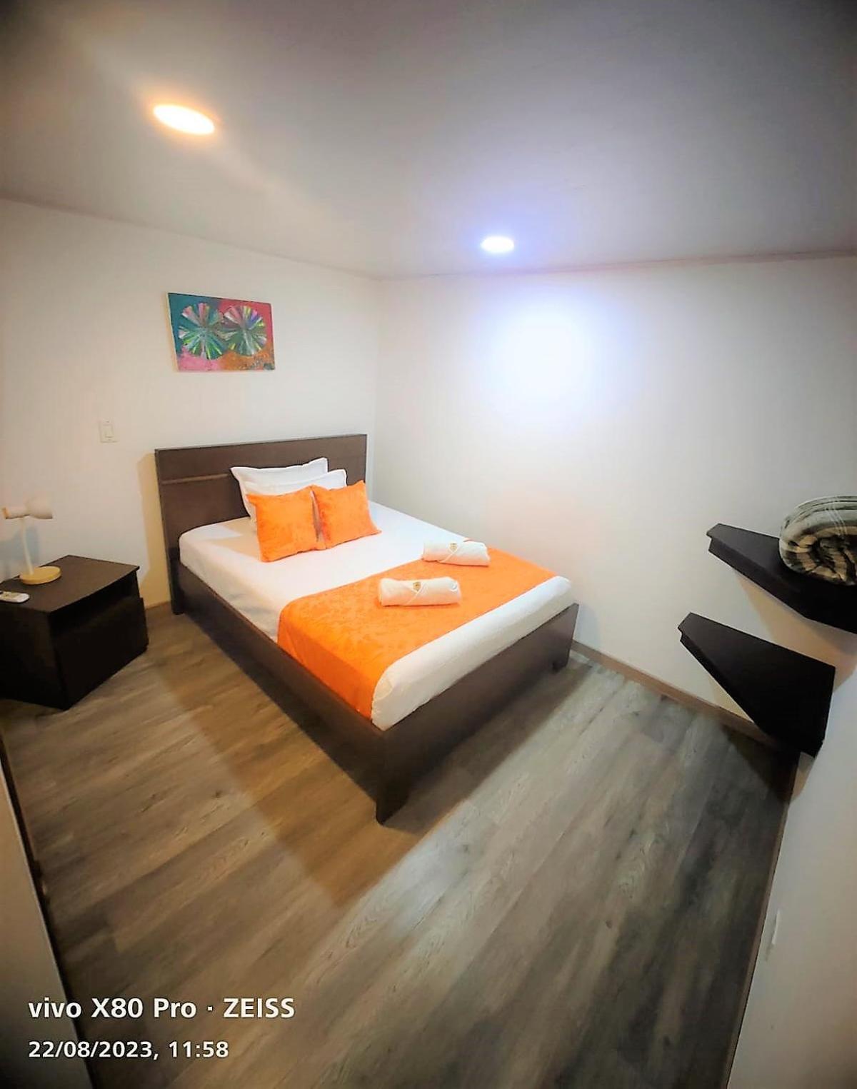 Hotel Kristal Ferial Bogota Exterior photo